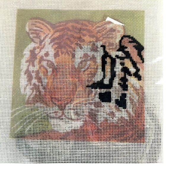 Something Special Cross Stitch Crewel Kit Tiger #316 5” Partially Complete READ - Picture 4 of 4